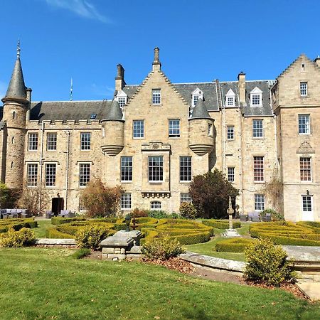 Penzion Carberry Tower Mansion House And Estate Musselburgh Exteriér fotografie
