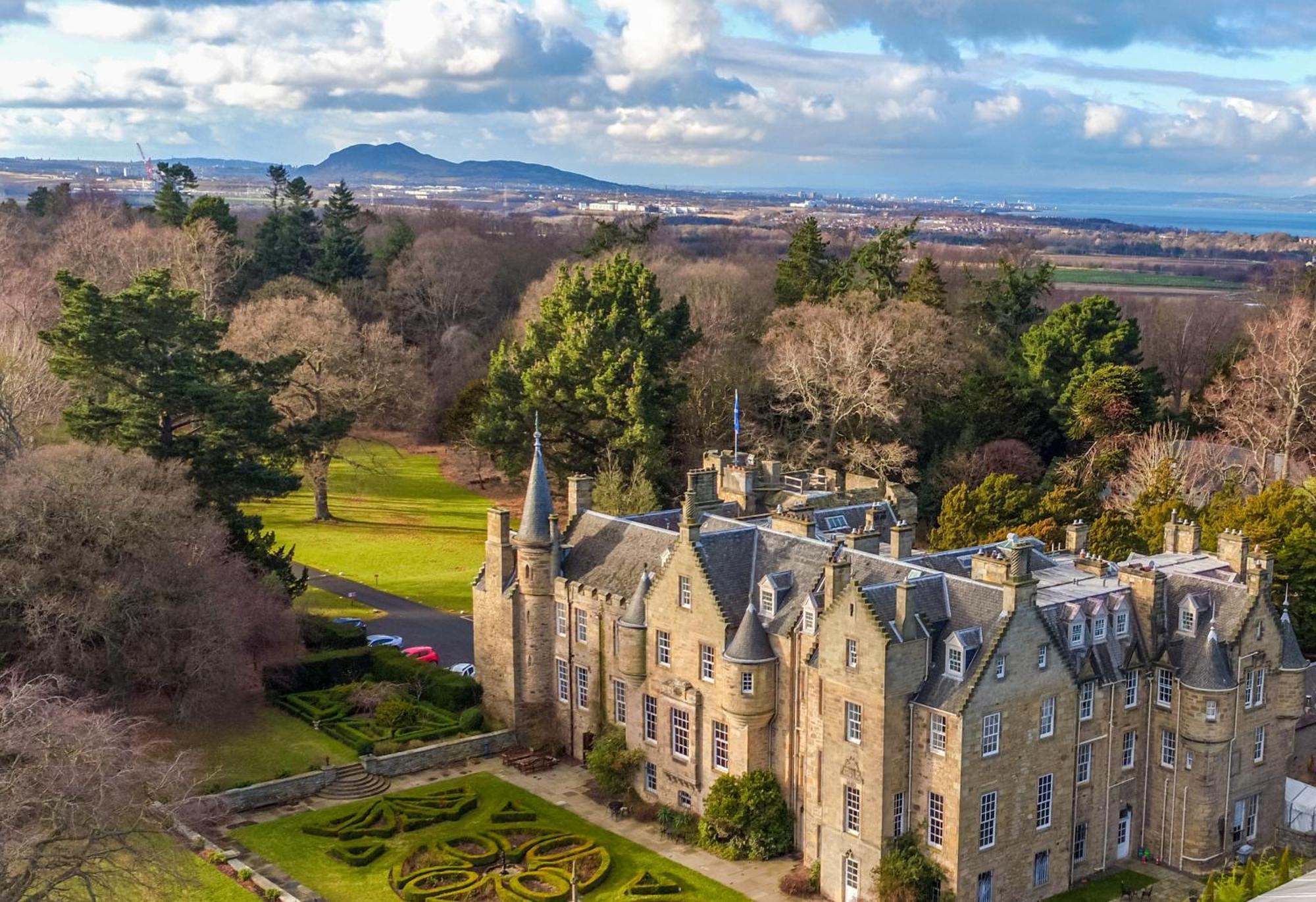 Penzion Carberry Tower Mansion House And Estate Musselburgh Exteriér fotografie